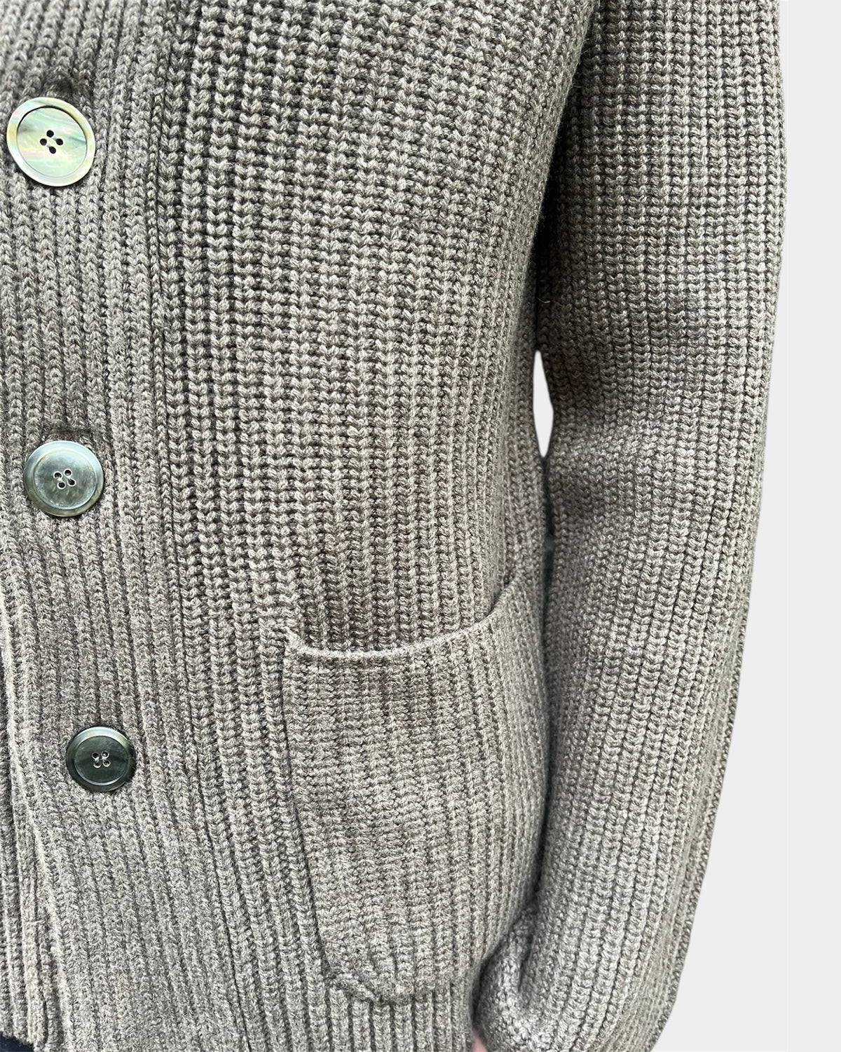 Martin Cardigan - Sand/sand tones