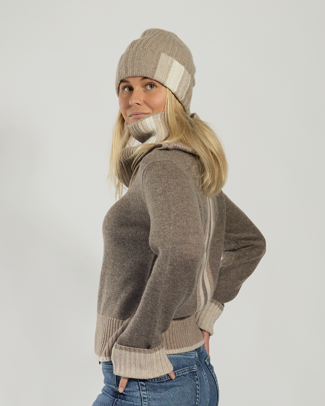 Kashmirlue sand/lyssand/offwhite