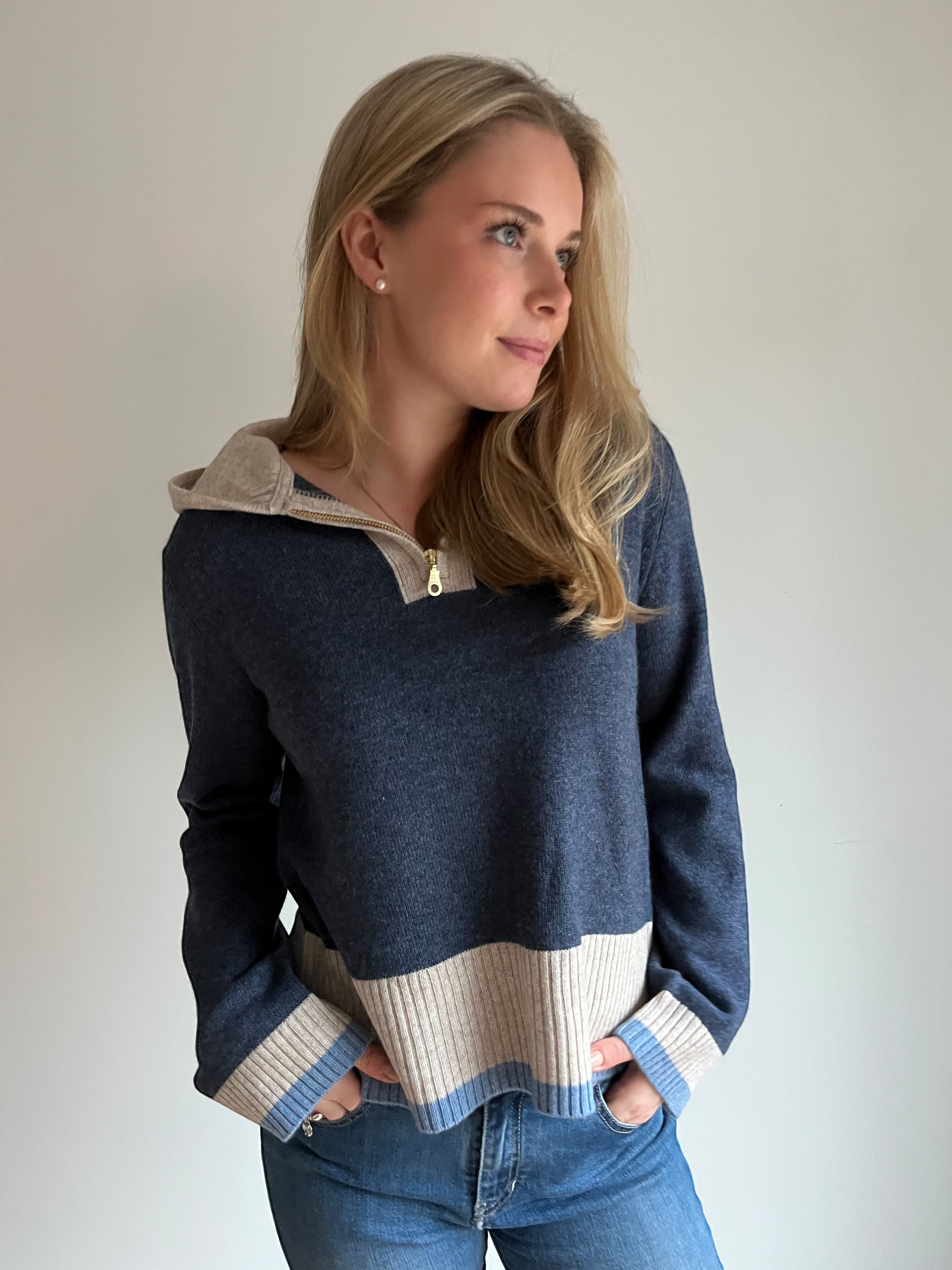 Vilma hoodie Navy/light blue/sand
