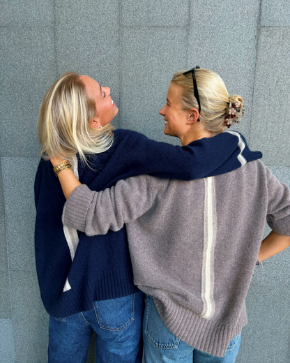 Gilli round neck cashmere - Navy/sand