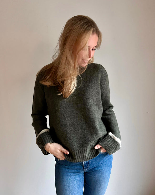 Gilli round neck kashmir - Oliven/lyssand/lysgul