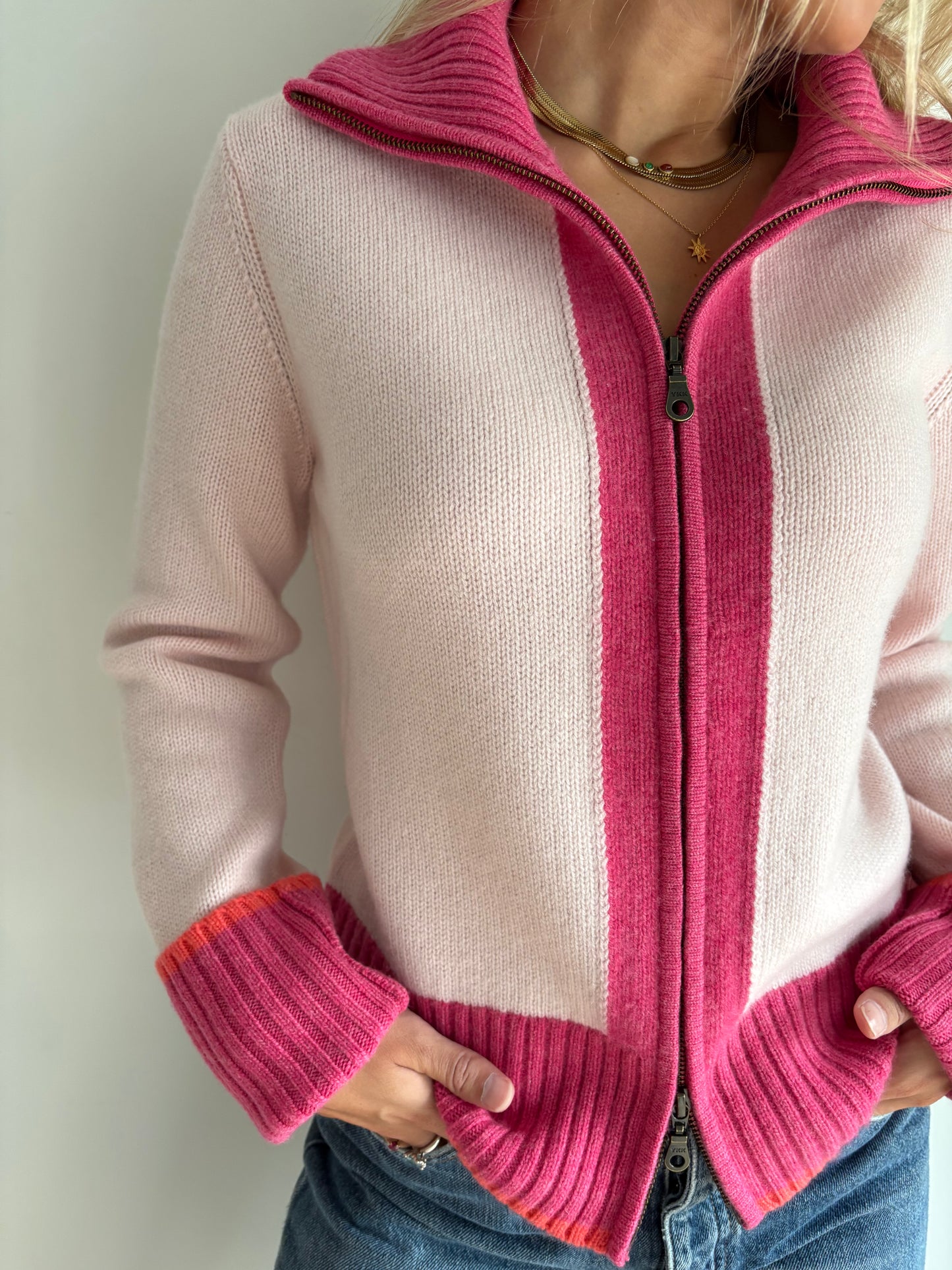 Contrast cardigan Lyserosa/rosa/oransje
