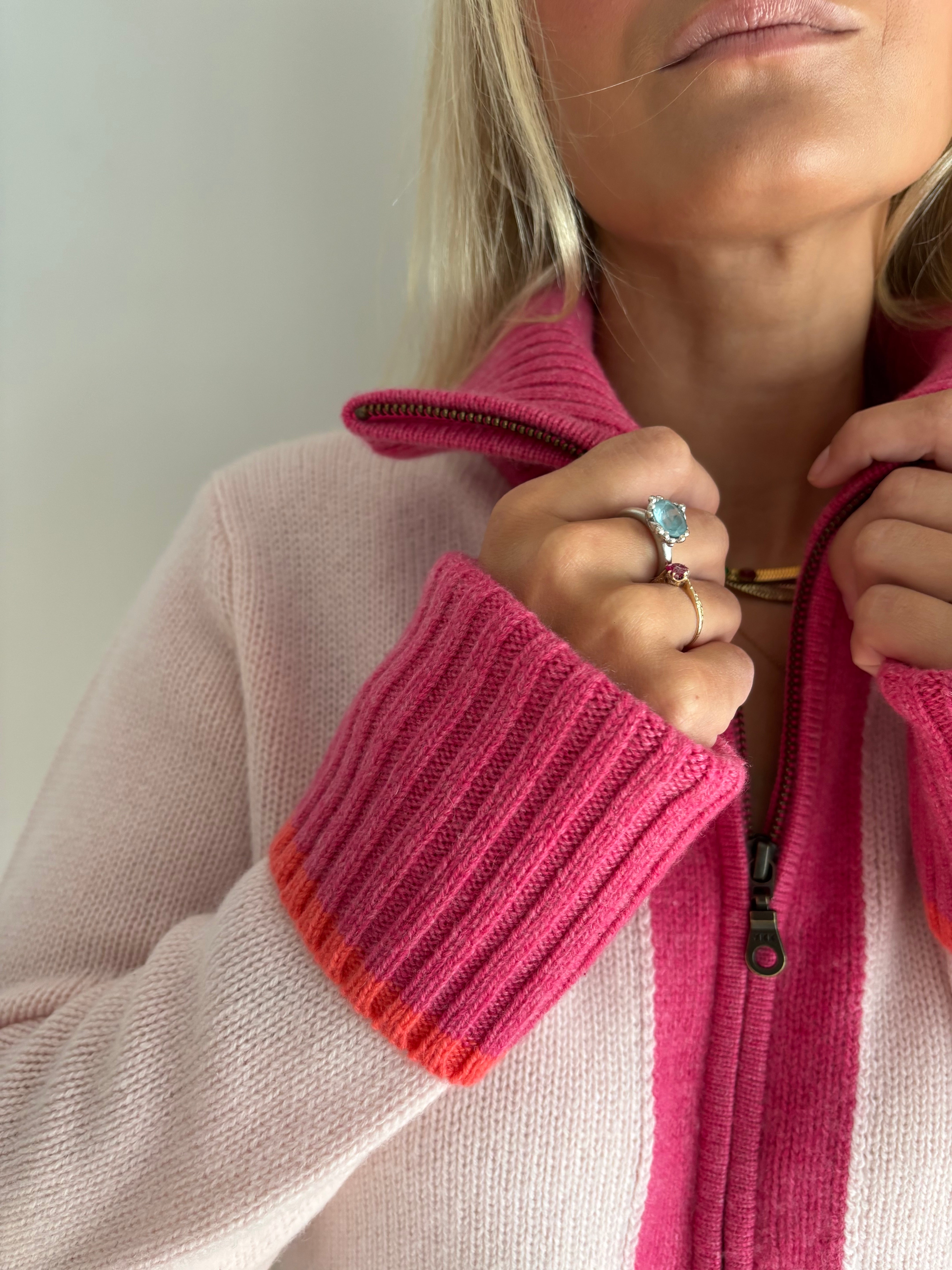 Contrast cardigan Lyserosa/rosa/oransje