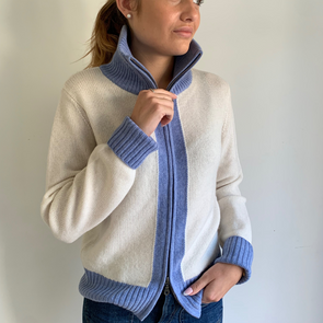 Contrast cardigan Offwhite/ lysblå melange