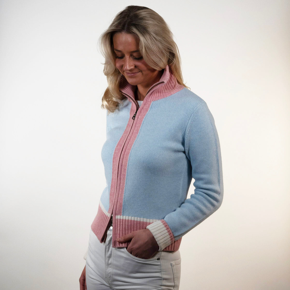 Contrast cardigan Lyseblå/rosa/offwhite