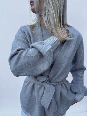 Spoonie Cardigan - Sand/lyssand