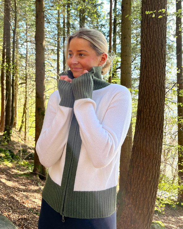 Contrast cardigan offwhite / Oliven