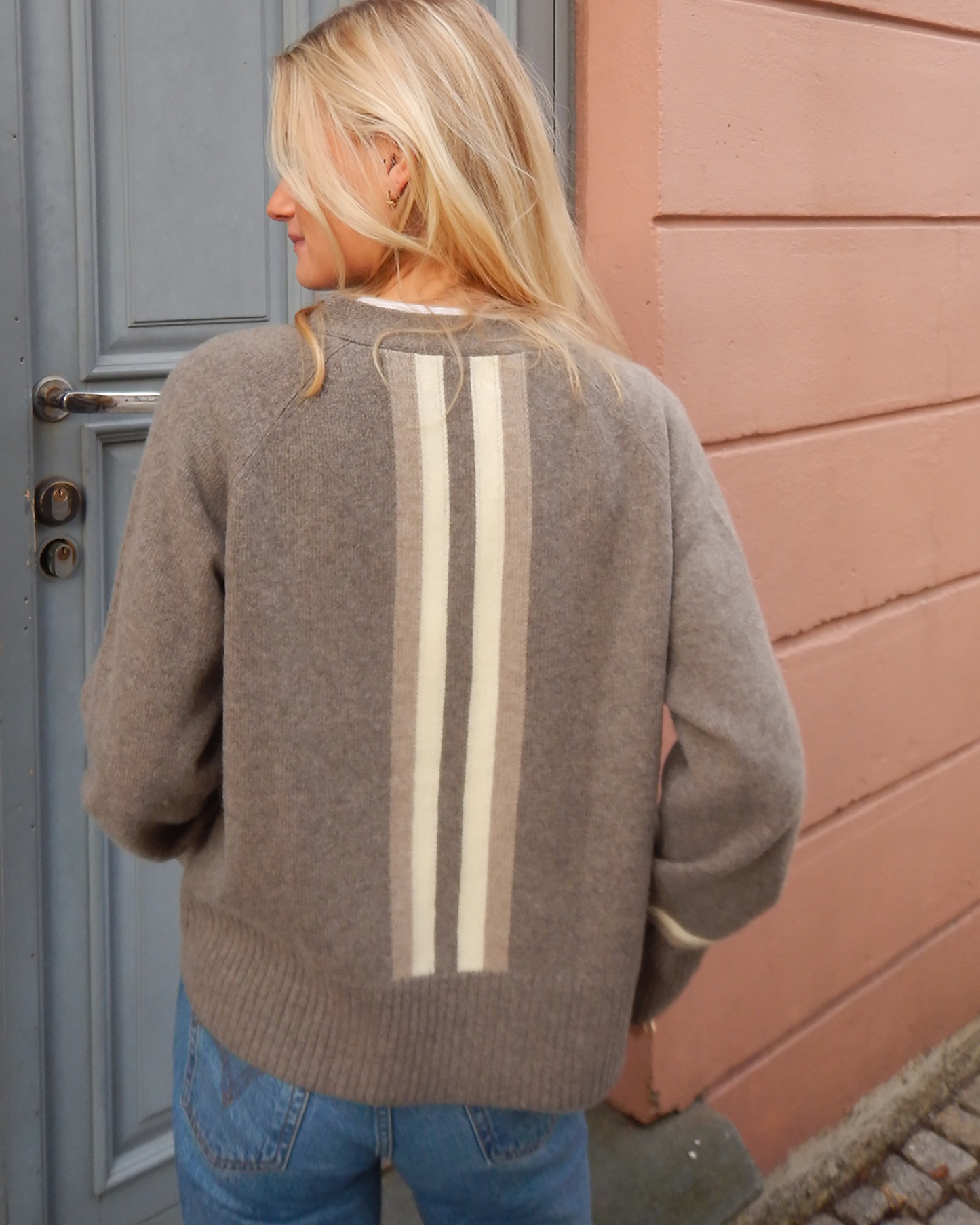 PRE ORDER Frye Cardigan - Toast/lyssand/lysegul