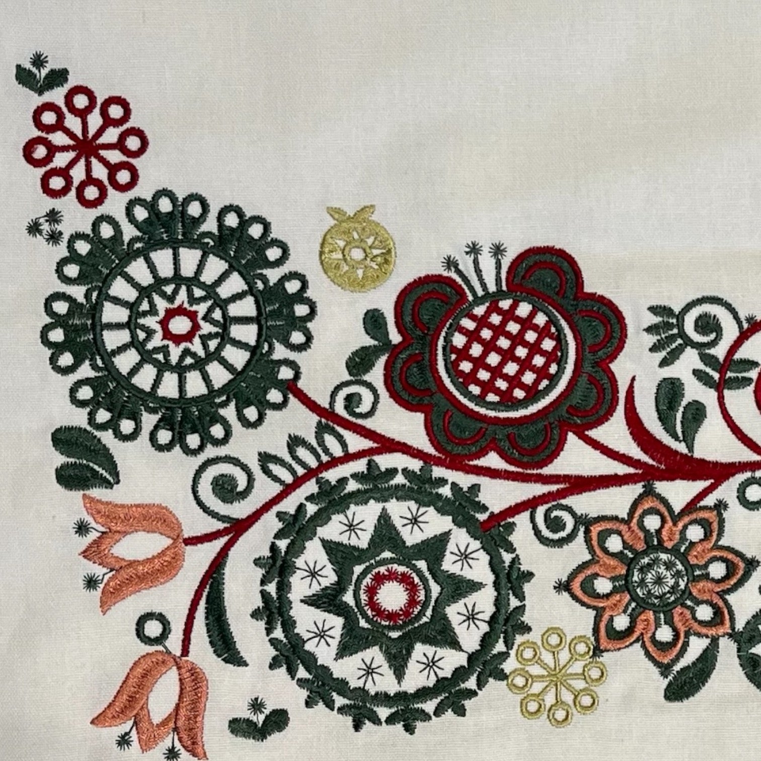 Skjortepose hvit - grønn/rød