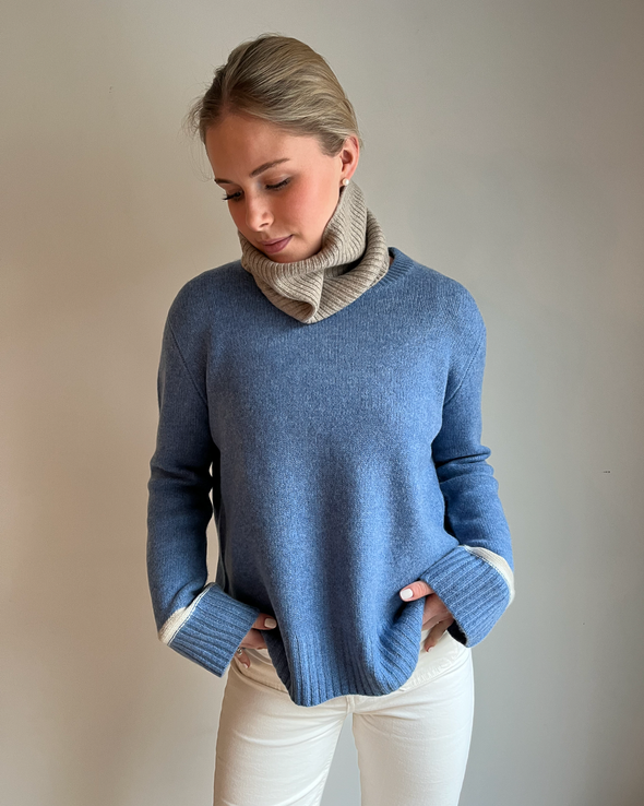 Gilli round neck kashmir - Denimblå/lyssand/sand