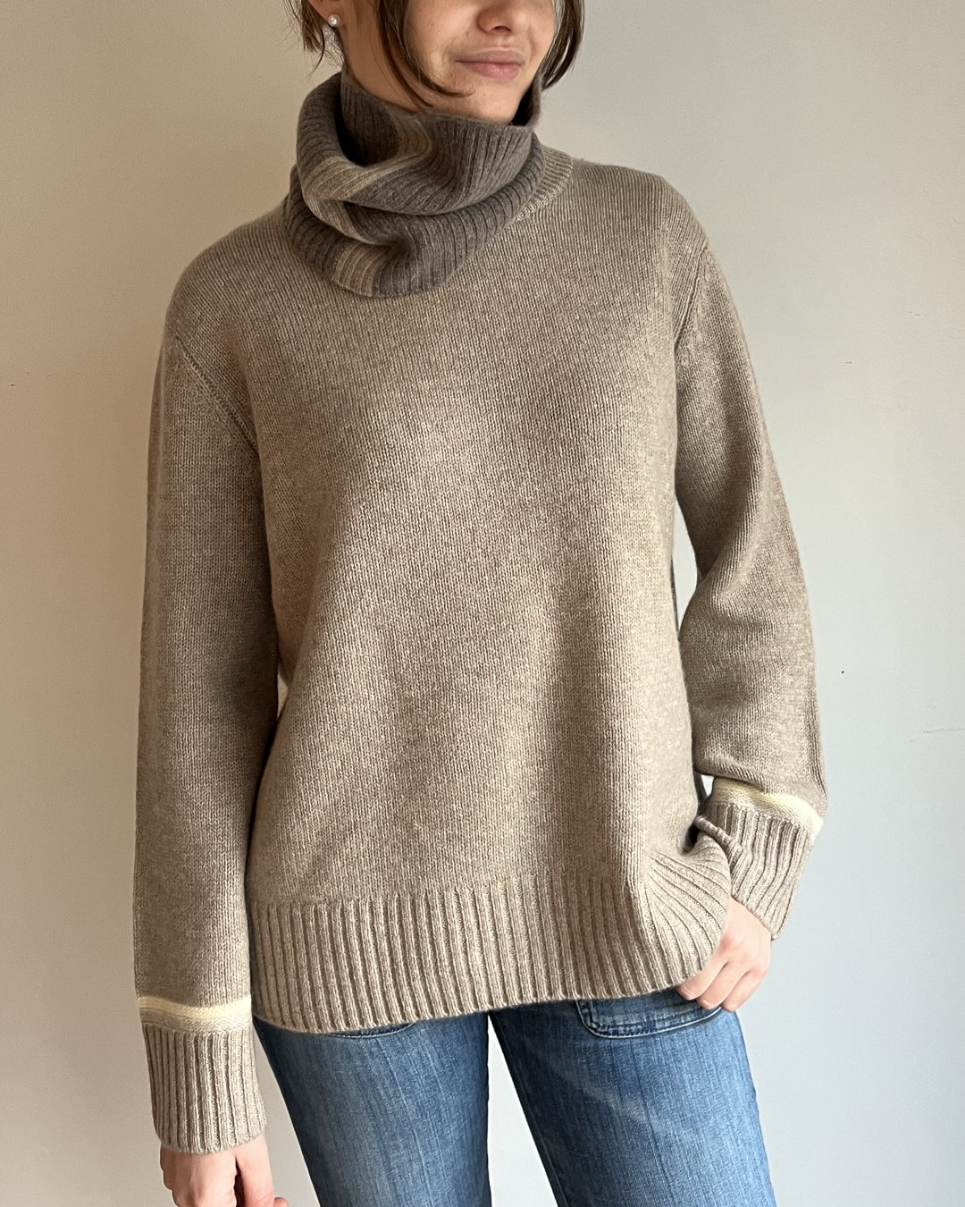 Gilli round neck kashmir - Lyssand/sand/gul