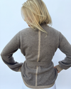 Spoonie Cardigan - Mørk toast/sand