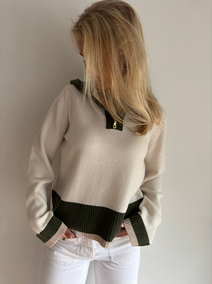 Vilma hettegenser Offwhite/oliven/sand