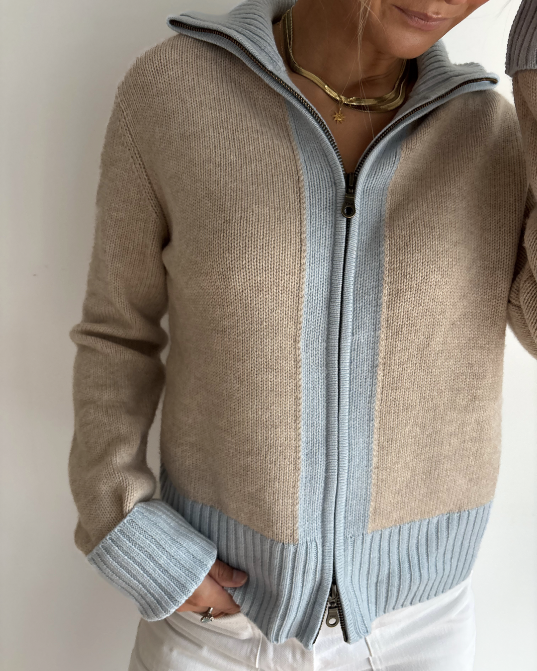 Contrast cardigan Sand/light blue