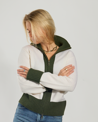 Contrast cardigan offwhite / oliven