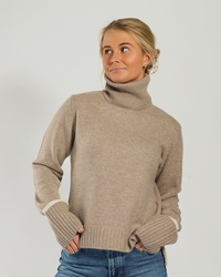 Roll neck jumper - Sand/offwhite