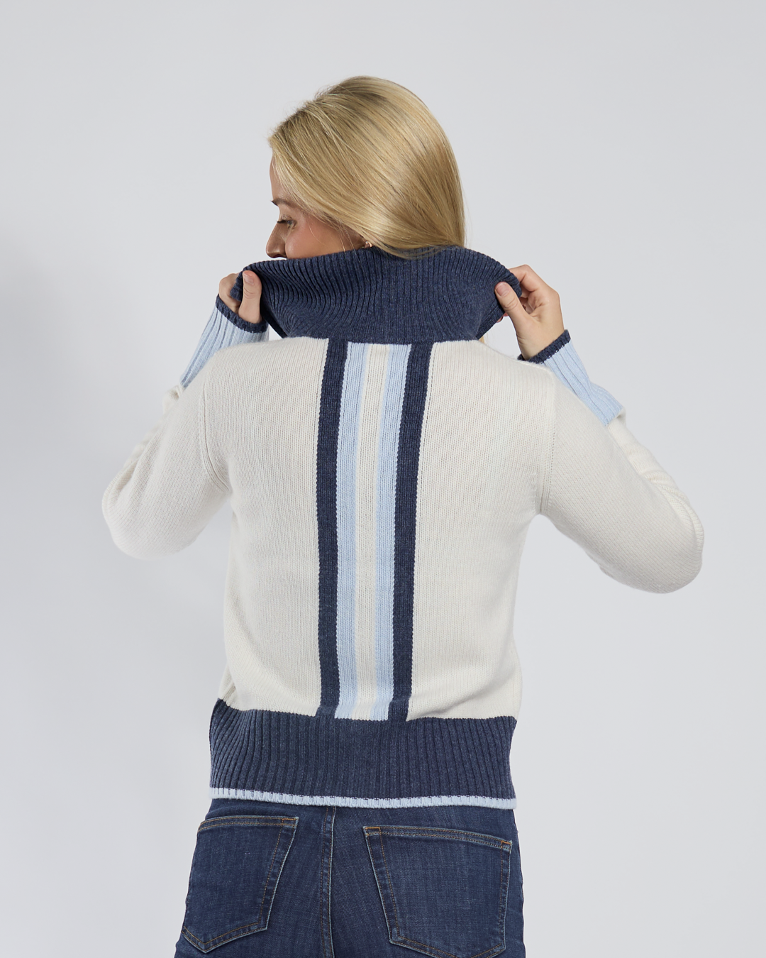 Contrast cardigan Offwhite/navy/light blue