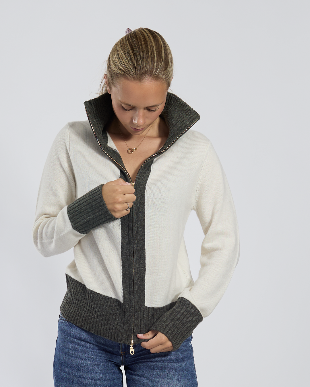 Kashmir cardigan offwhite/oliven