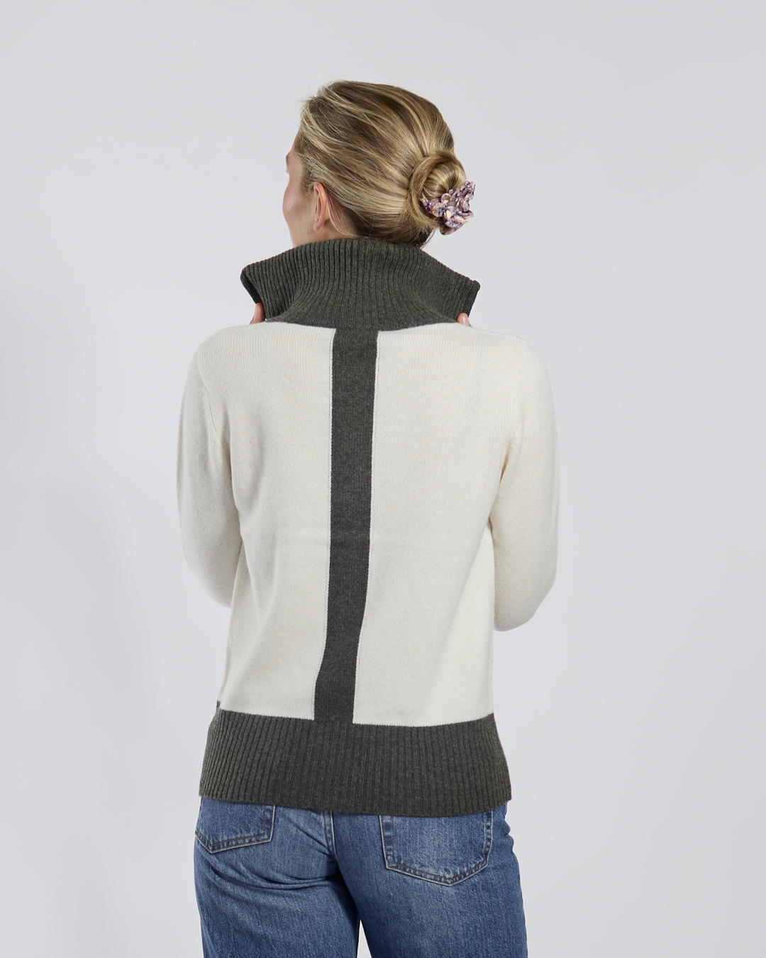 Kashmir cardigan offwhite/oliven