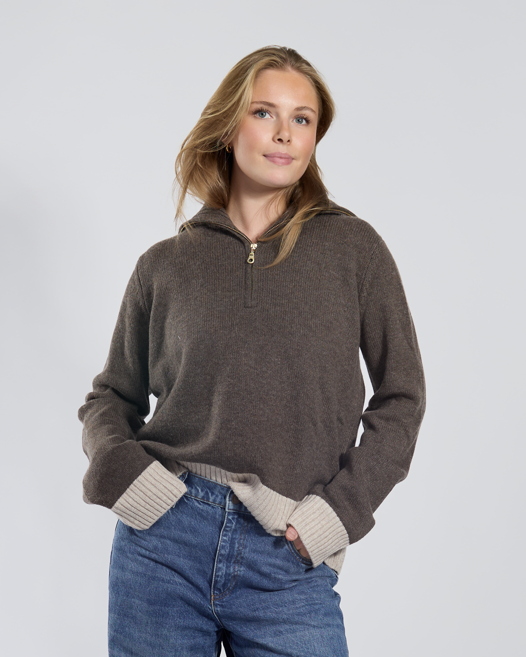 Poppy oversized zip dark sand/light sand