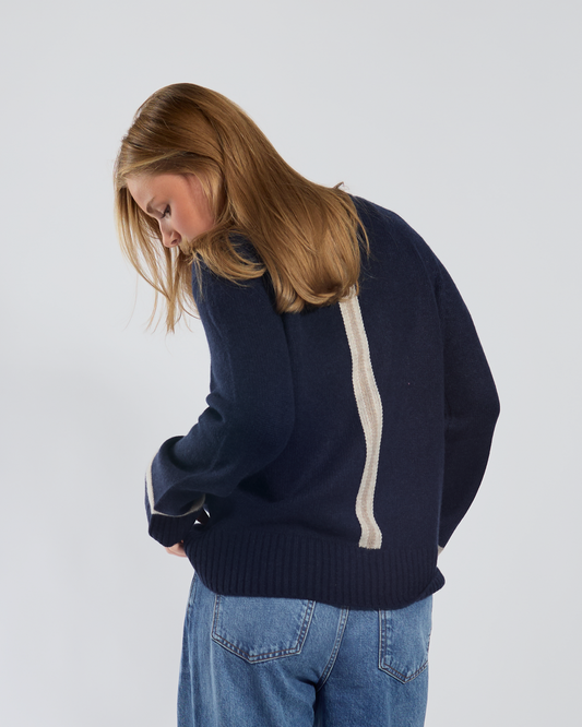 Gilli round neck kashmir - Navy/sand