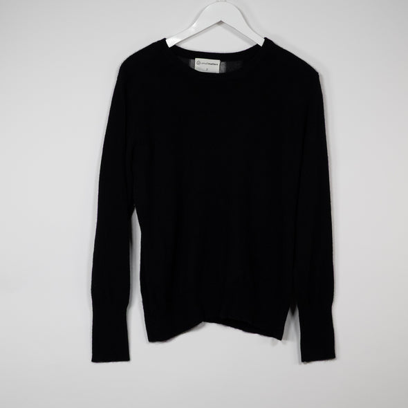 Round neck black kashmir