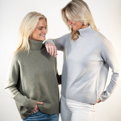New Rollneck jumper - Lyseblå/sand