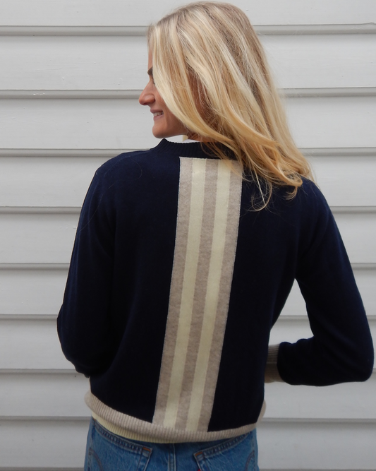 Nicky round neck kashmir - Navy/sand/lysegul