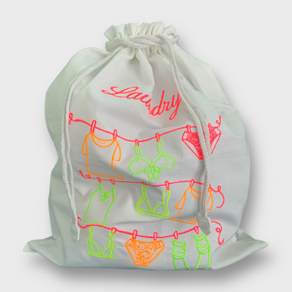 Kul skittentøypose med broderi