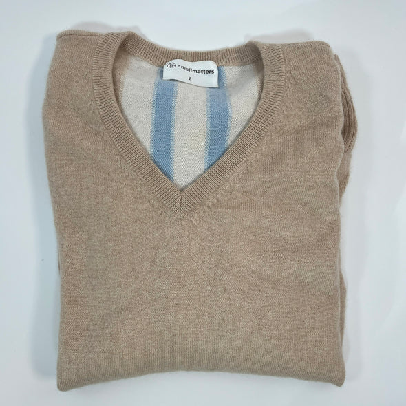 V- neck sand kashmir