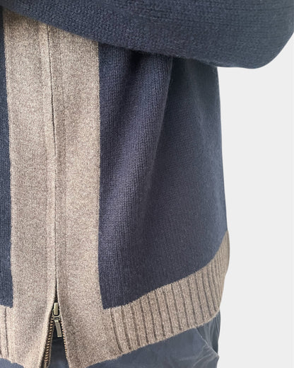 August Cardigan - Navy / sandfarger