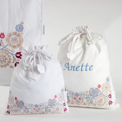 Bunadssett 3 poser i hvit - sand/pastell