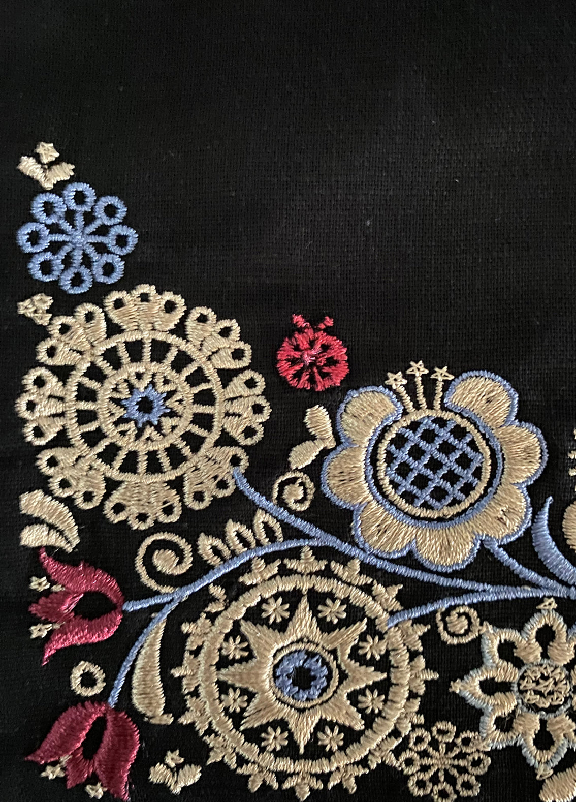 Bunadssett 3 poser i svart- sand/ pastell