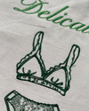 Undertøypose hvit - grønn - stort broderi